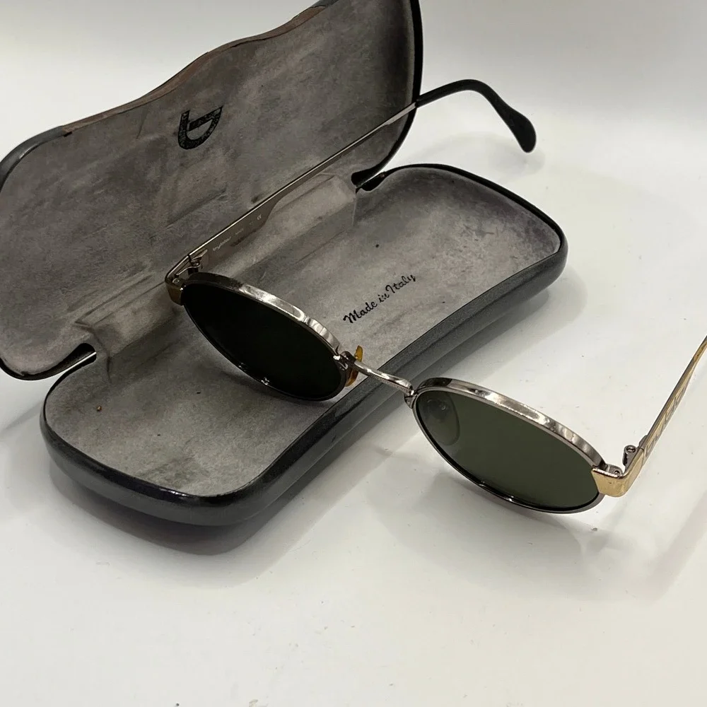 Byblos 570-S Oval Sunglasses Gold Tone Metal Green Lenses Made in Italy‎ Small